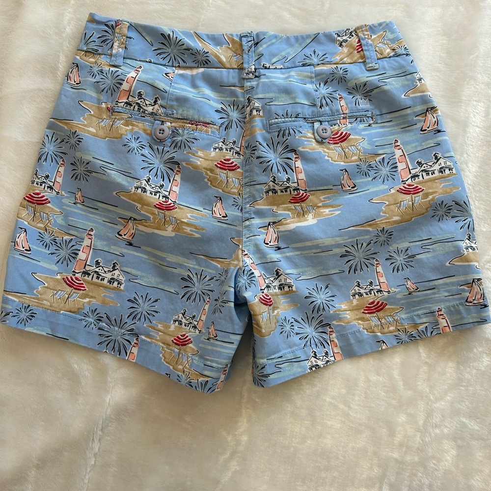 Crown & Ivy Lighthouse Print Shorts Size 2 - Picture 2 of 10